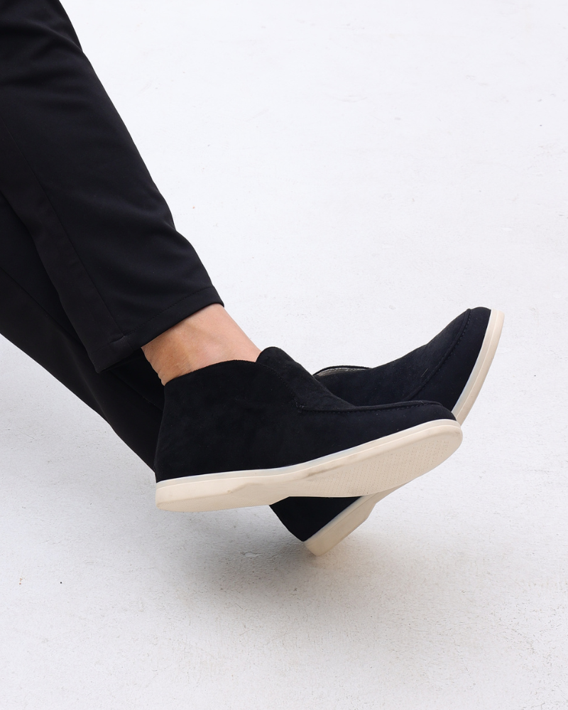 Moderner Mann WILDLEDER-SCHUHE